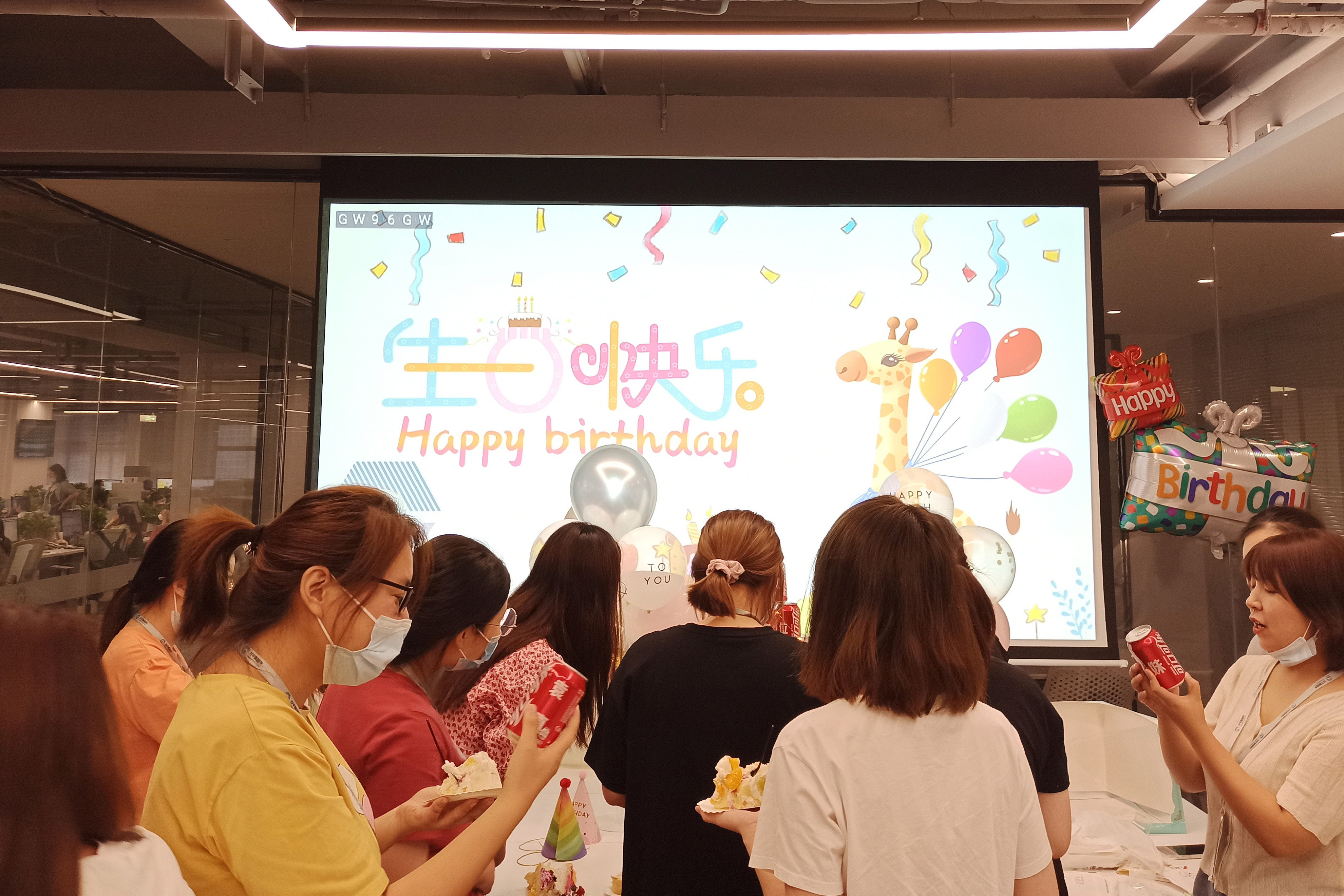 萬(wàn)千生日會(huì) | 祝你吉星高照、鵬程萬(wàn)里